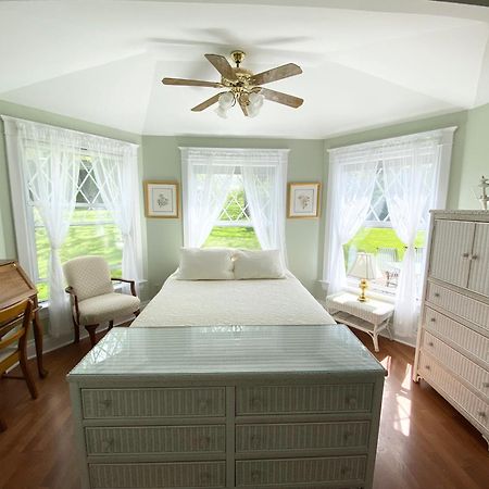 Friendly City Inn B&B Харисонбург Екстериор снимка