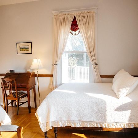 Friendly City Inn B&B Харисонбург Екстериор снимка